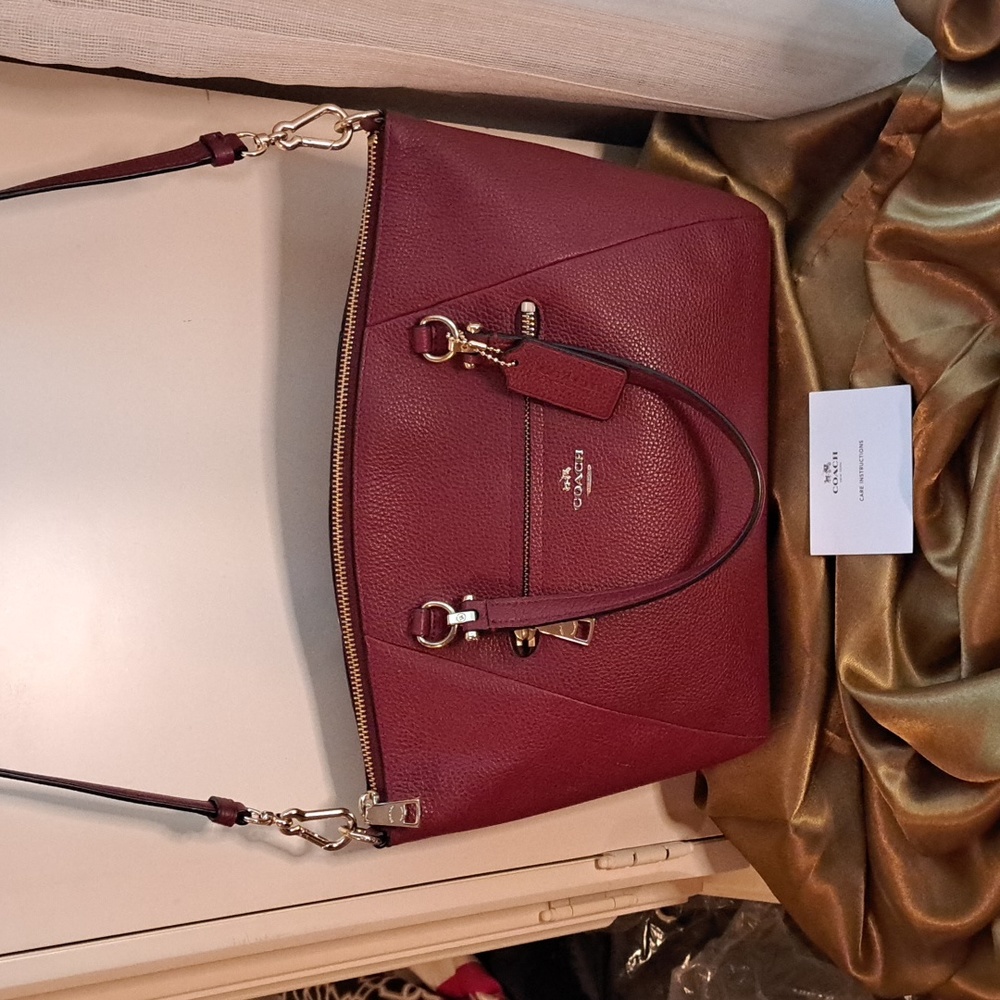 NEW Coach  Prairie Burgundy Satchel and Crossbody Excellent Condition - Picture 2 of 14